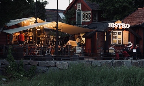 Strandnära Bistro och bar